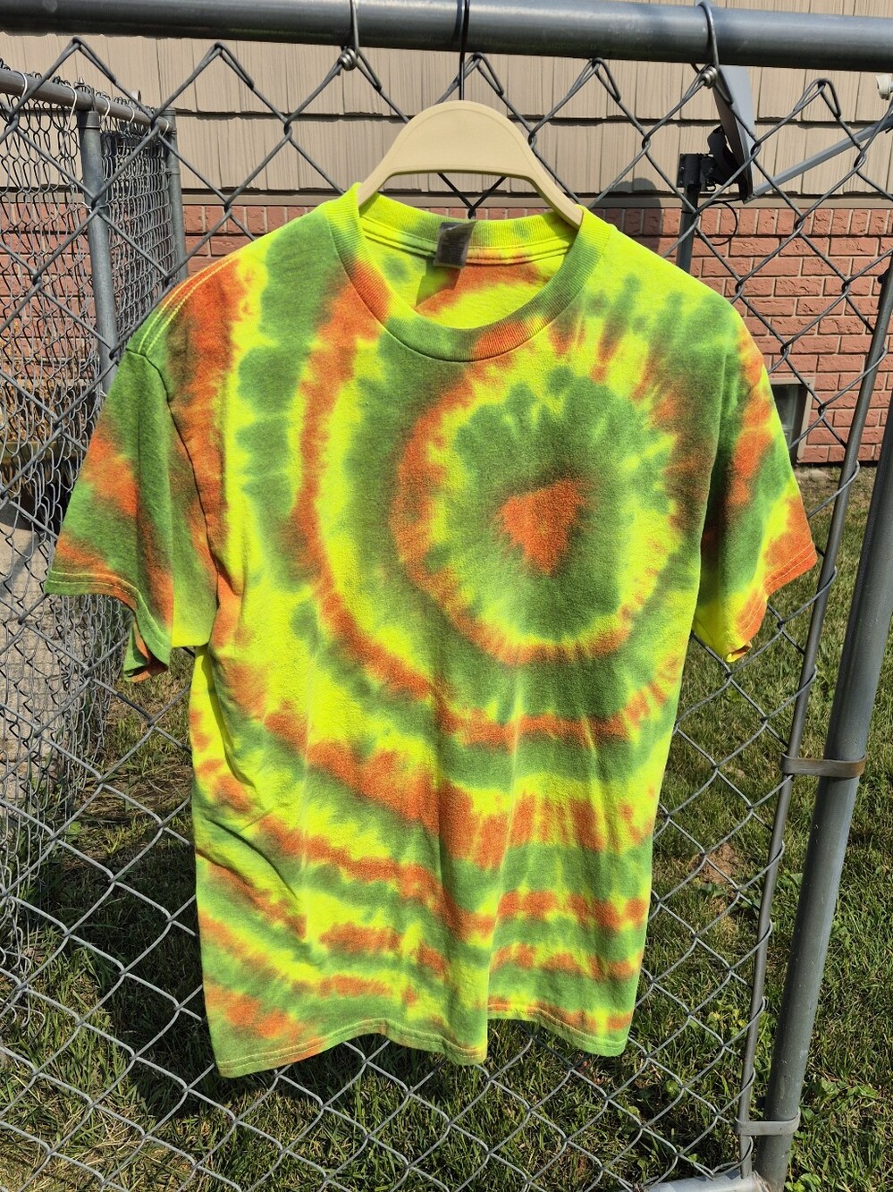 Unisex Medium Tie-Dye Shirt